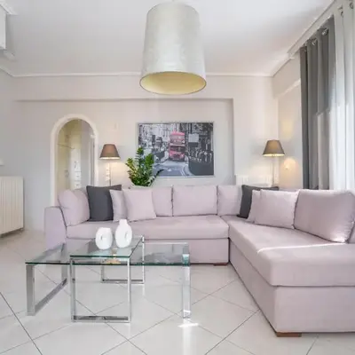 Luxury Apt Near The Airport