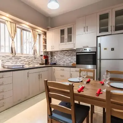 Alimos Apartment