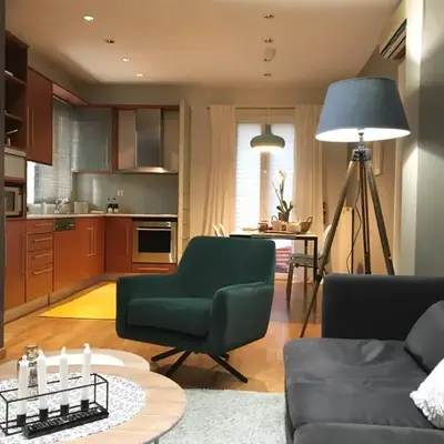 Evelina’s apartment