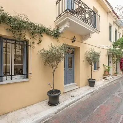 Athenian Niche in Plaka Villa by Athenian Homes