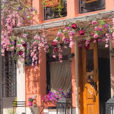Sweet Home Hotel