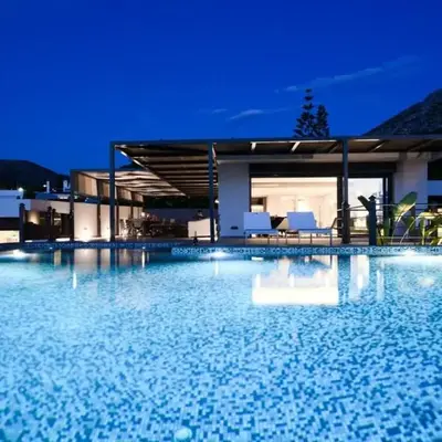 Luxury Beachfront Villa Selenia Platinum in Sounio