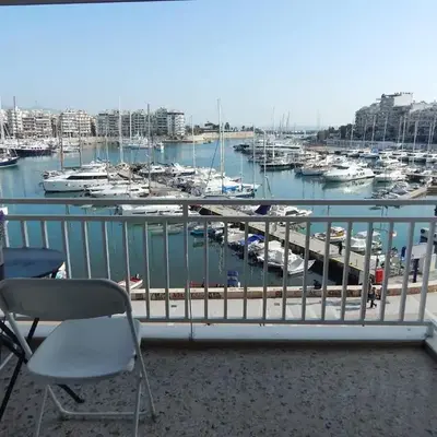 ATHENS RIVIERA SEA VIEW APARTMENT
