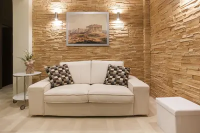 Gallery image of Pretty rooms with shared bathroom in Gold and Blue apartment in safe central area in Athens
