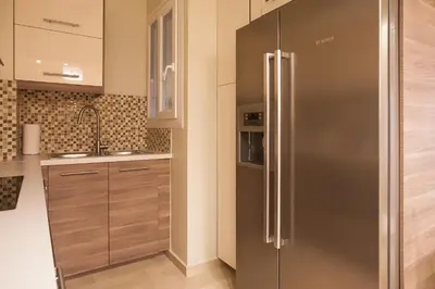 Gallery image of Pretty rooms with shared bathroom in Gold and Blue apartment in safe central area in Athens