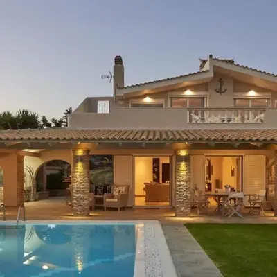Luxury 4 Bdrm Villa with Pvt Pool on the beach