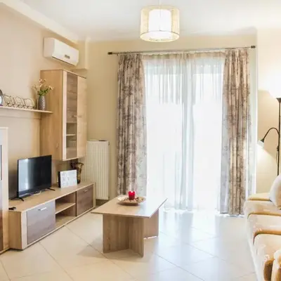 Charming Apartment near Athens Center and the Sea