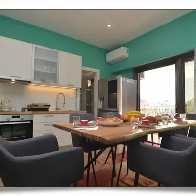Sophia's Penthouse Apartment With Jacuzzi and Acropolis View From Big Terrace