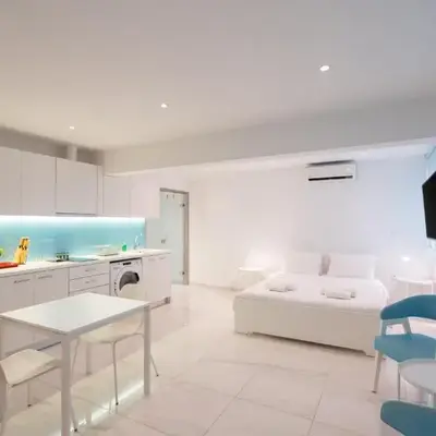 Cute and Convenient Studio in Athens Center