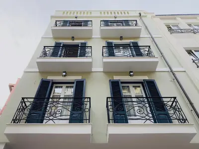 Gallery image of Central Syntagma Square Studio in Athens - Shell in Athens