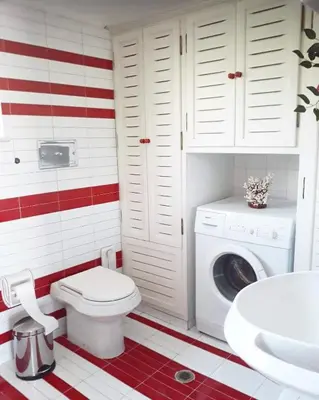 a bathroom with a toilet and a washing machine at Fantastic villa, a 5 minute drive from the beach! in Athens