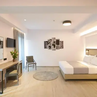 Meni Hotel & Apartments UNDER NEW MANAGEMENT