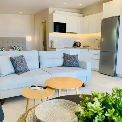 Thelfi Luxury studio in Attica - close to varkiza beach - Sea view