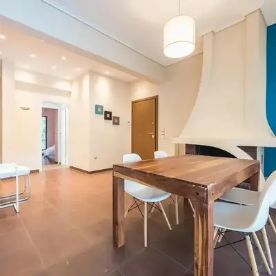 Glyfada Glass-Walled Designed Apt 1Gbps