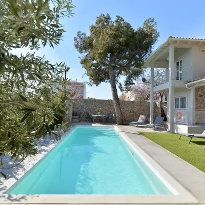 Lagonisi luxurious residence Ruby's Pool Villa
