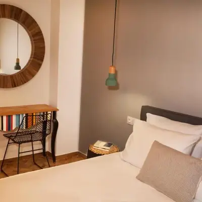 Central Comfy Modern Flat 2 bedrooms 2 bathrooms