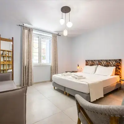 Bentzi...Boutique Apartment in Pangrati