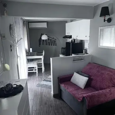 Cozy studio apartment in the heart of Athens