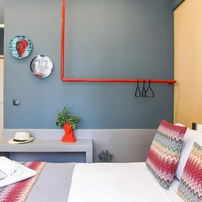 CentraL44 WoW CasuaL Suite-Ermou view