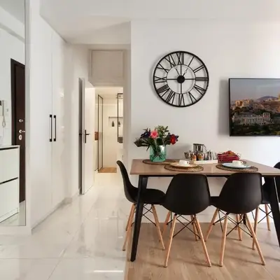 Modern Comfort in the Heart of Athens