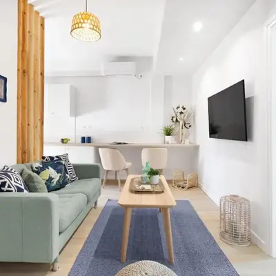 Modern & Stylish Hideaway Downtown near Acropolis & Metro