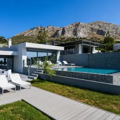 Black Diamond Luxury Beachfront Villa Selenia