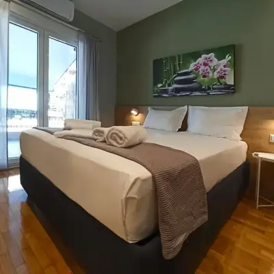 Athens Sweet Home by YHA