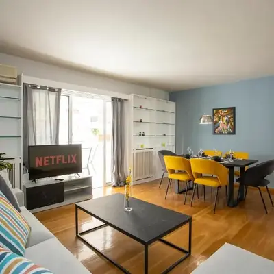 AthensBlues Kolonaki 2 Bedroom with Car Park