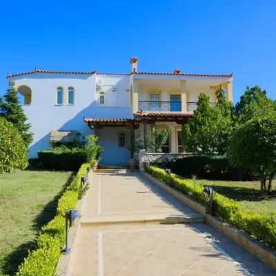 GREEN PARADISE PALAIA FoKAIA
