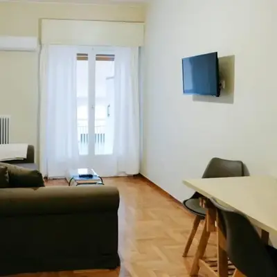 Newly Renovated Athenian Apt with Balcony