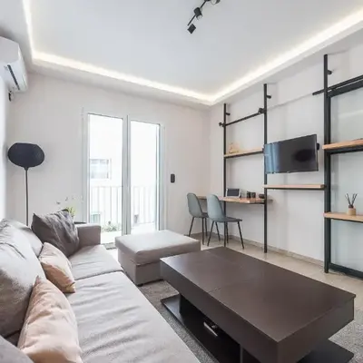Petraki Residence 1bdr Apt with balcony 1 min from Ermou str
