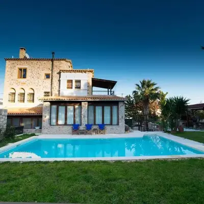 Stone Villa Lagonisi
