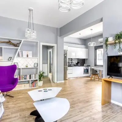 Spacious flat with courtyard in Peristeri!