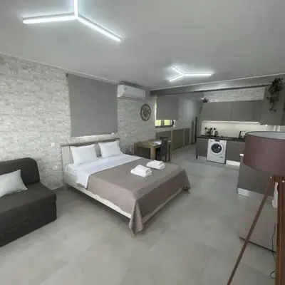 AVR Airport Deluxe Suites 6 AIRPORT FREE SHUTLE