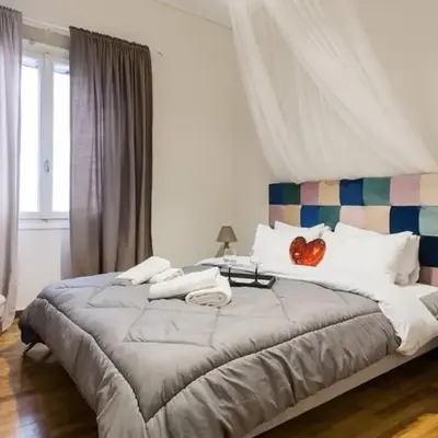 Downtown Athens-Plaka Skoufou Apt/VaccinatedHost