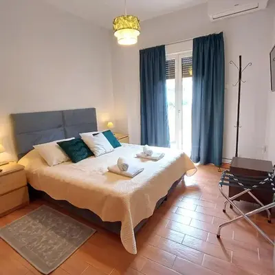 Georgia's Cozy Apartment in Koukaki