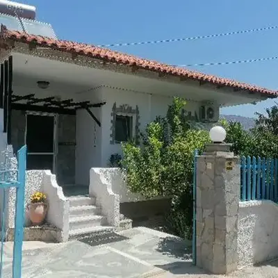 Ferienhaus Athens Marmor Garden