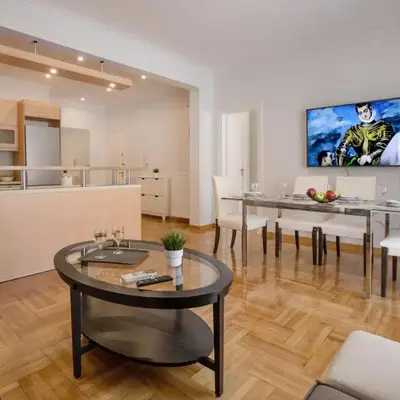 Upscale Luxury Athens Renovated Dream Home in One of the most Favorable Locations by National Gardens