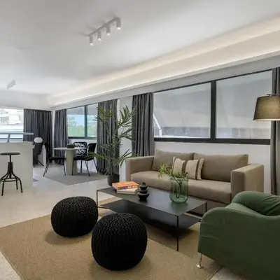 Momo Suites