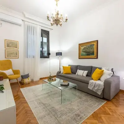 Nadia’s Boutique Apartment