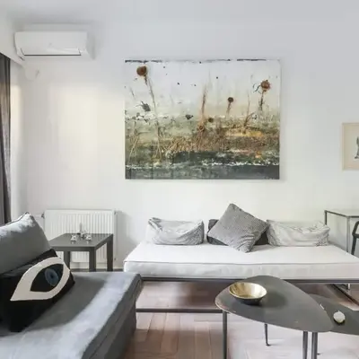 Vibrant Urban Chic Apartment