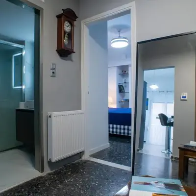 Modern-Lux Central 1 Bedroom Condo