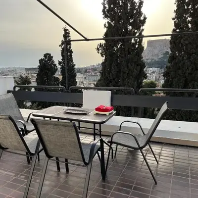 So Athens - Luminous duplex apt in Plaka