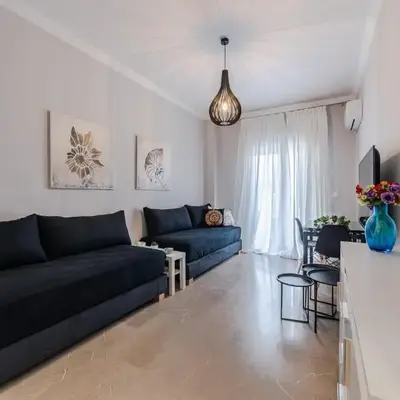 Bijou apartment in Glyfada center
