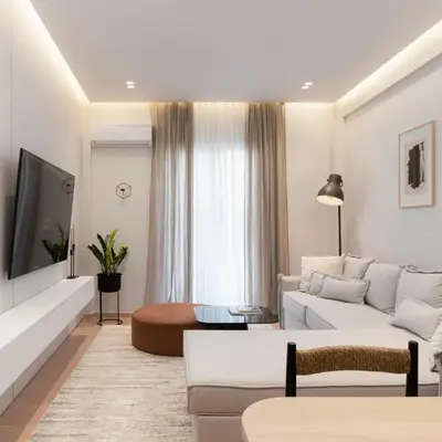 Acropolis White Key Residence