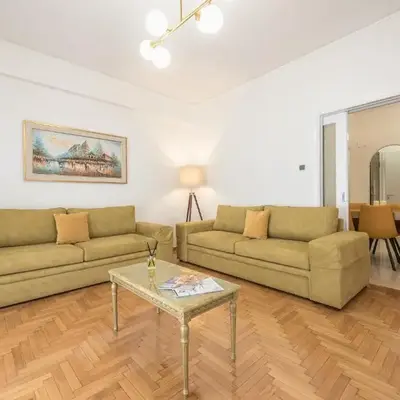 Victoria Majestic Suites Apartments