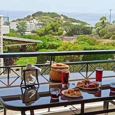 Melrose maisonette by the sea