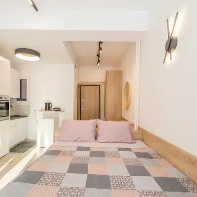 Lovely studio 1' from Attiki metro station