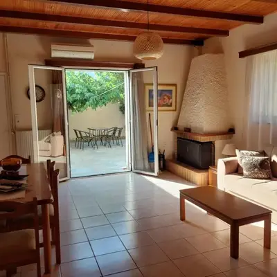 Anna's House