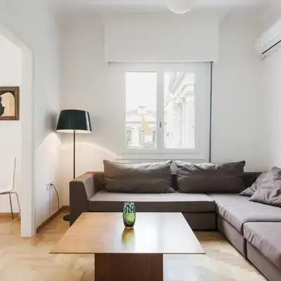 Elegant 2 Bedroom 2 Bathroom Apartment in Athens Vibrant Centre! VL5